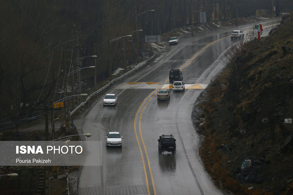 برف و باران در جاده‌های ۱۰ استان/ افزایش ترددهای بین شهری در دومین روز از طرح نوروزی پلیس راهور