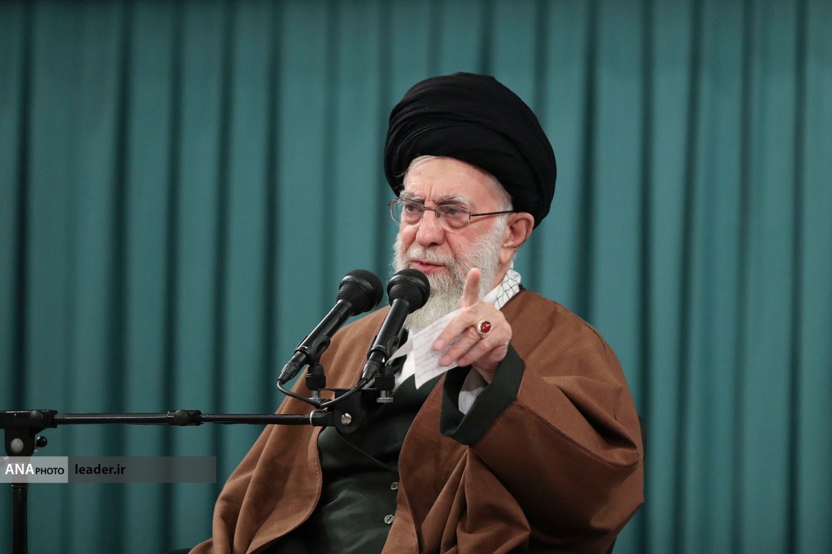 کارگزاران حج با رهبر انقلاب دیدار کردند