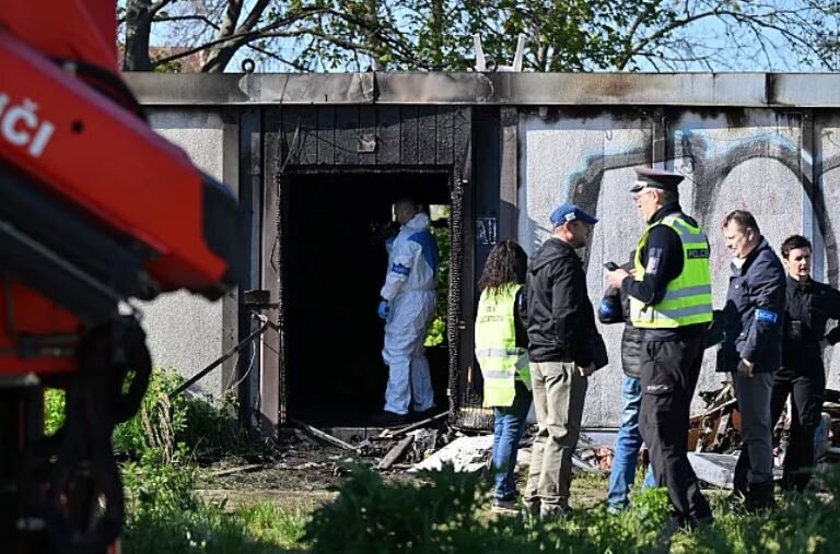 حریق در کانتینرهای شهر «برنو» در جمهوری چک؛ ۸ بی‌خانمان جان باختند