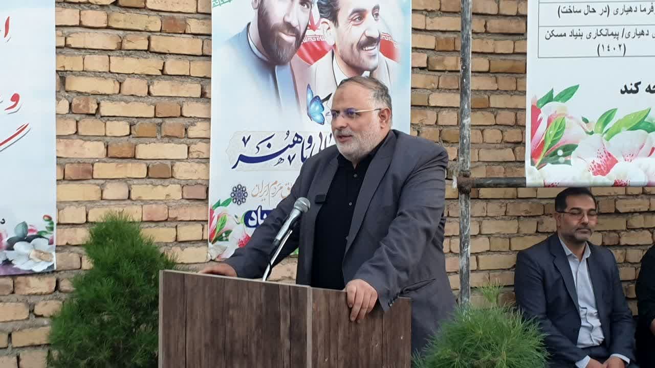 اعلایی: با افتتاح طرح های عمرانی در هفته دولت کام مردم شیرین می شود