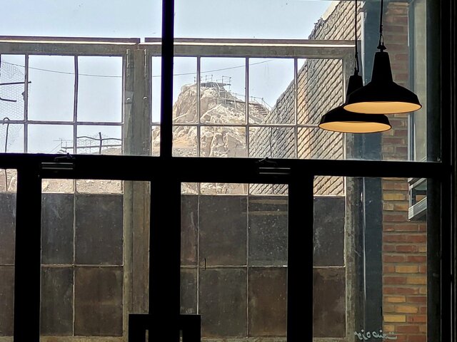 موشک موشکافیِ یک کارخانه ۱۰۰ ساله