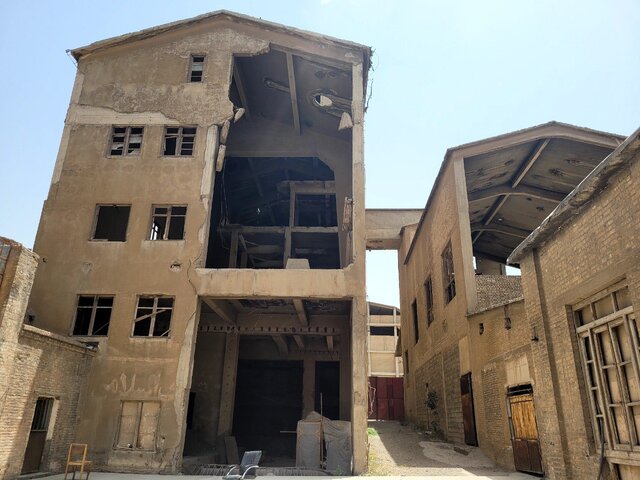 موشک موشکافیِ یک کارخانه ۱۰۰ ساله
