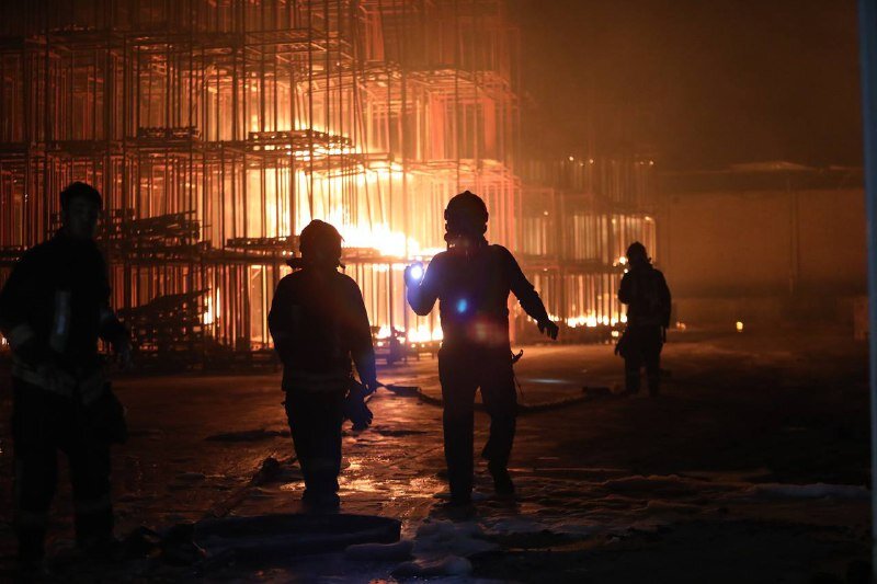 توضیحات فرماندار یزد درباره آتش‌سوزی در شهرک صنعتی یزد