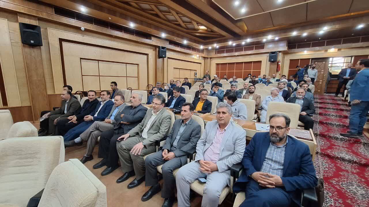 توسعه دولت الکترونیک و عمل به وظایف از سوی مدیران موجب کاهش مشکلات می شود