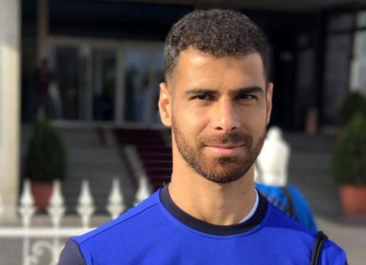 هافبک ملوان بازیکن هوادار شد