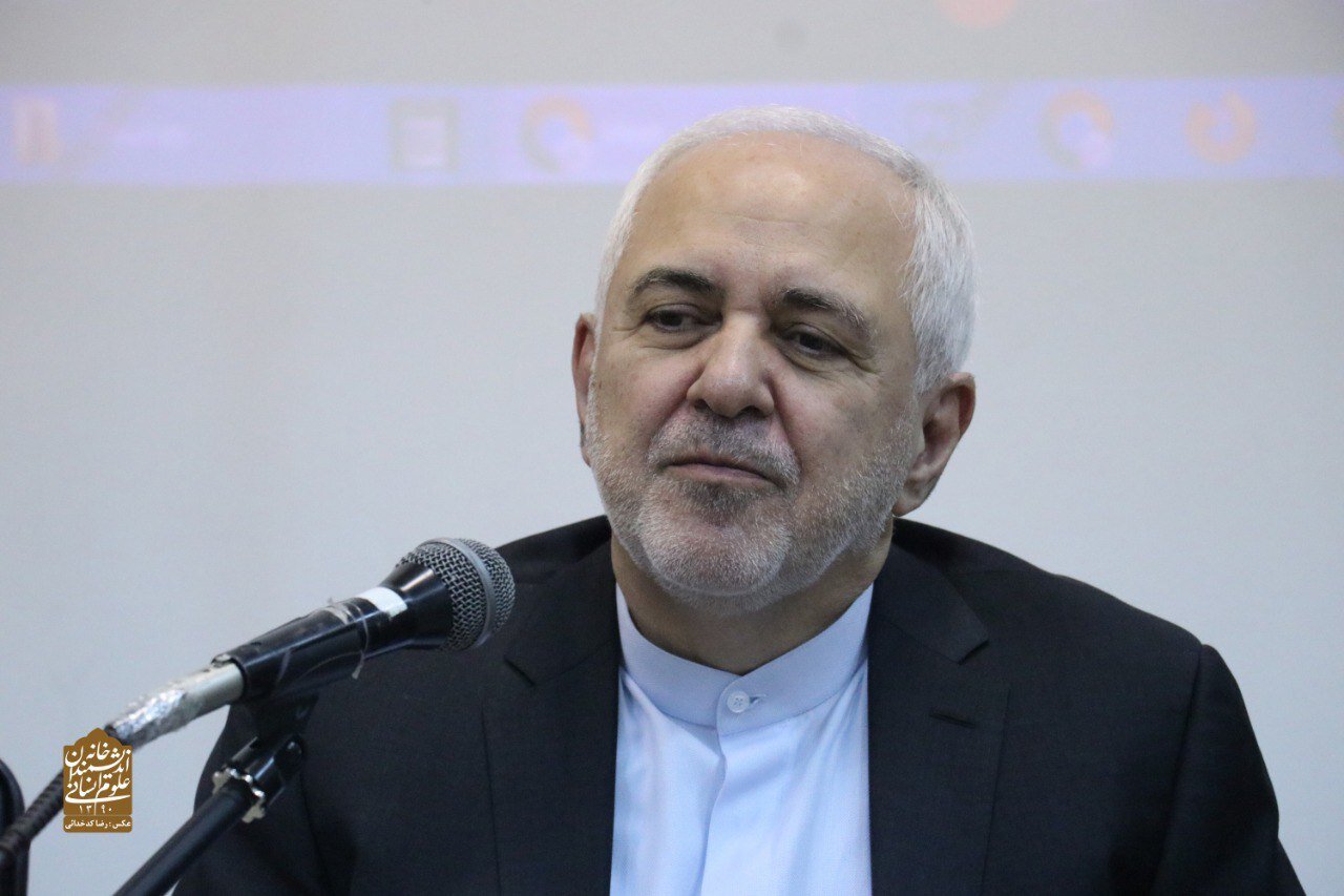 مهاجرت ظریف: متاسفانه «امید» را خودمان نابود کردیم/ از هر کسی که میخواهد مهاجرت کند، علتش را بپرسید، میگوید از آینده خود و فرزندانش نگران است