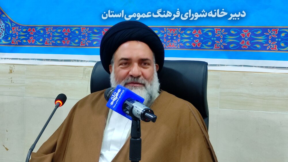 برخی داوطلبان نمایندگی مجلس با قرآن به خانه‌های مردم می‌روند!
