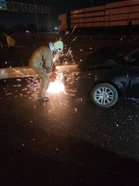 تصادف مرگبار | دریل تصادف مرگبار دنا با گاردریل در بزرگراه آزادگان