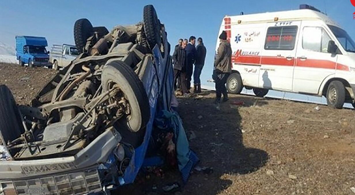 ۶ مصدوم در واژگونی سمند در محور اردستان شهراب به سمت انارک
