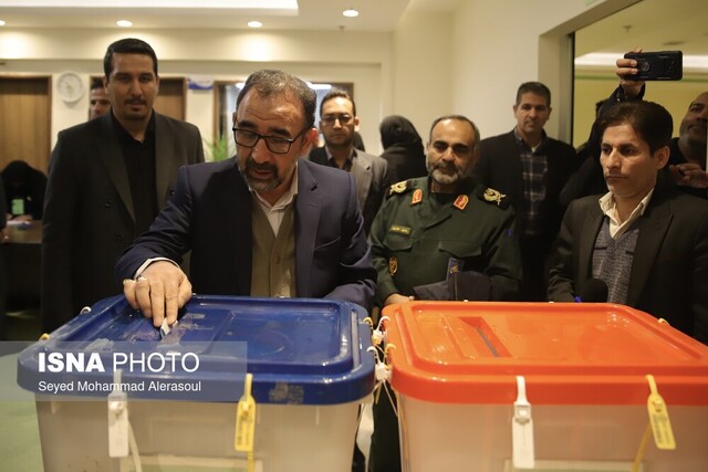 مسیر تغییر الزاما از صندوق رای می‌گذرد