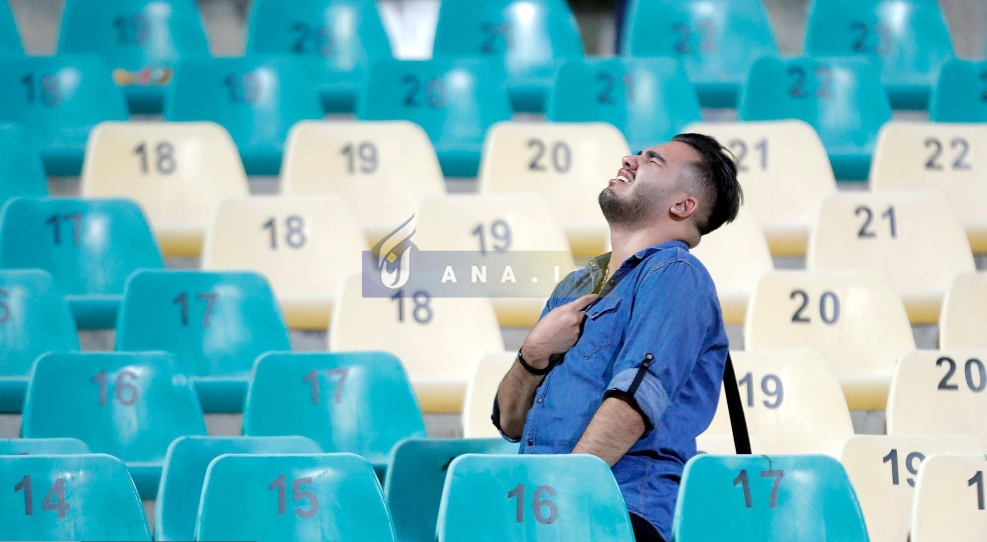 ثبت تصویر تلخ از دیدار استقلال و پیکان
