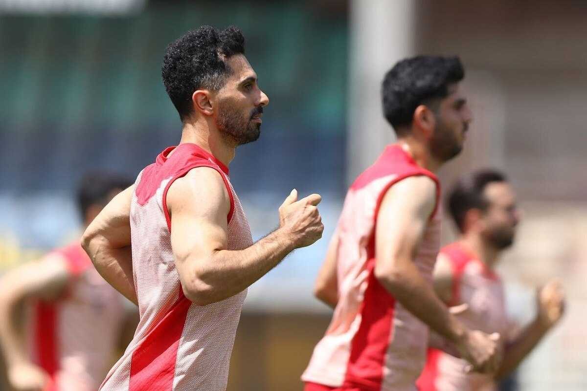 کاپیتان پرسپولیس اول لیگ‌ را از دست داد