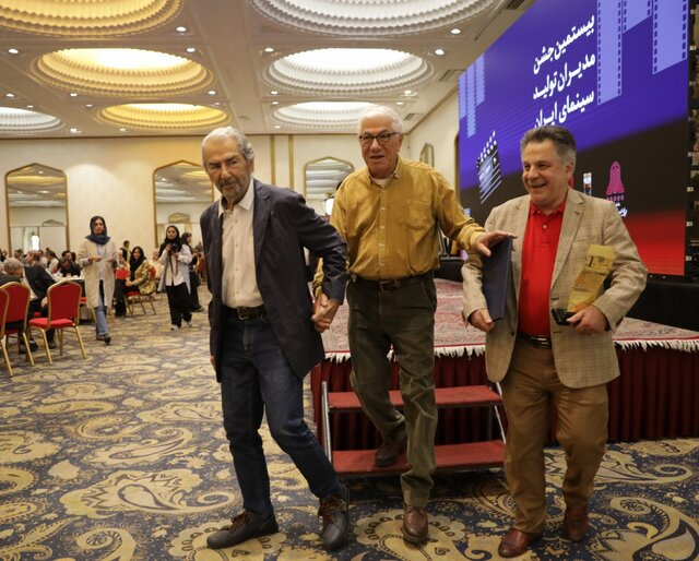 پاکستان | هریس «افشای کپیپرداری هریس»، «دردسری از سمت پاکستان» و «تداوم اخبار جدید درباره کنکور»