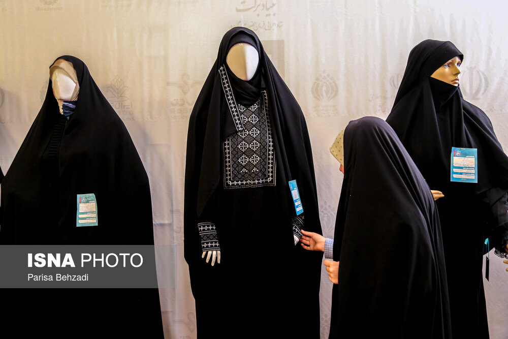 پوشاک | نمایشگاه برگزاری نمایشگاه پوشاک هدی بر اساس ماههای قمری / سراغ بلاگرهای حجاب نمیرویم