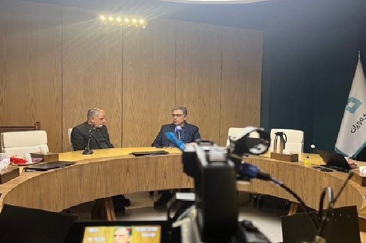 میرزایی: خود آمریکایی‌ها هم نمی‌دانند که چه برخوردی با ایران داشته باشند  ابوالفتح: چشم‌انداز مذاکرات ایران و آمریکا به طور کلی مبهم است