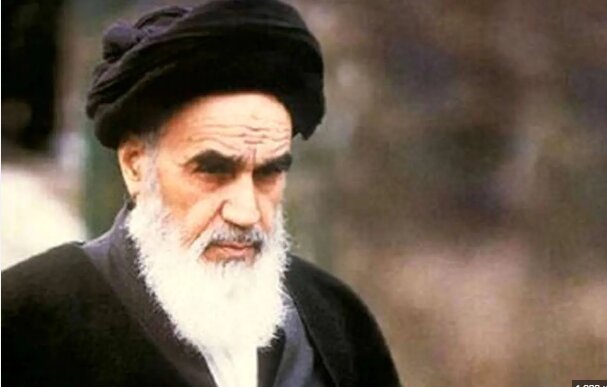 امام خمینی اولین فرمان دیپلماتیک امام خمینی چه بود؟