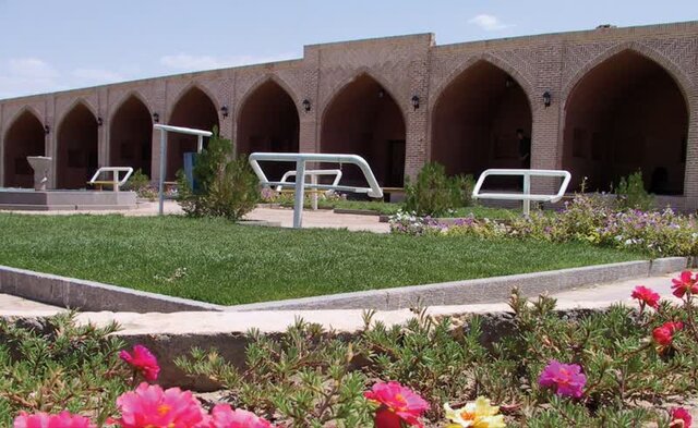 «جهان شهر پسته و مس» میزبان مسافران نوروزی