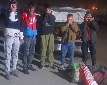 کشف خودرو پژو ۴۰۵ با خلافی ۱۴ میلیون تومانی همراه با قاچاق سوخت
