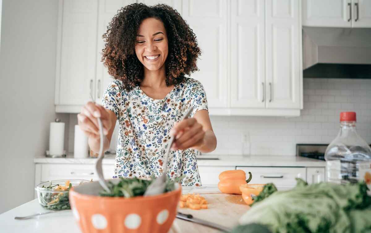 چند ماده غذایی موثر برای از بین بردن چربی‌های شکم